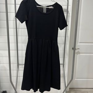 Black LuLaRoe Amelia Dress Size L EUC